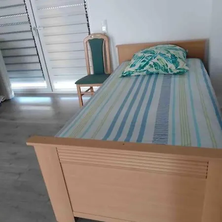 Lejlighed Grosse Und Schoene In Zentraler Lage