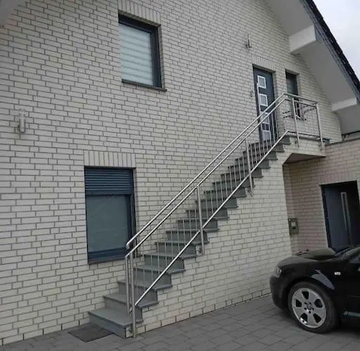 Grosse Und Schoene In Zentraler Lage