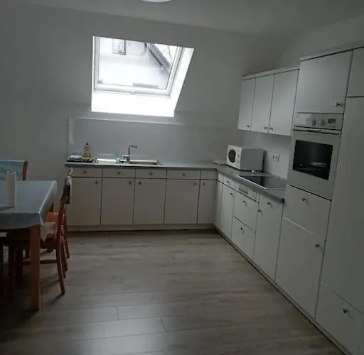 Grosse Und Schoene In Zentraler Lage Appartement Wermelskirchen