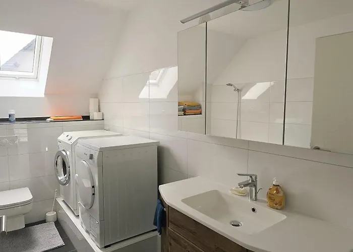 Grosse Und Schoene In Zentraler Lage Appartement *